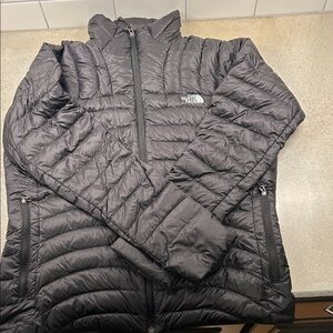 The North Face Women's Black Puffer Jacket
